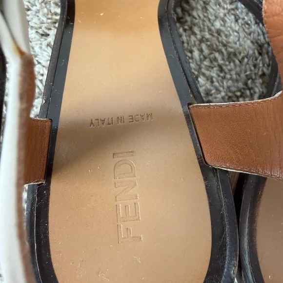 Fendi Demetra white leather heels US Size 10 - 10.5 EU 40.5 luxury classic - Picture 5 of 9